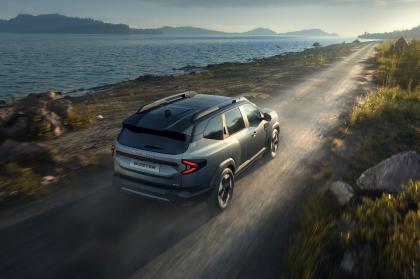 Νέο κινητήριο σύνολο για τα Dacia Duster και Bigster